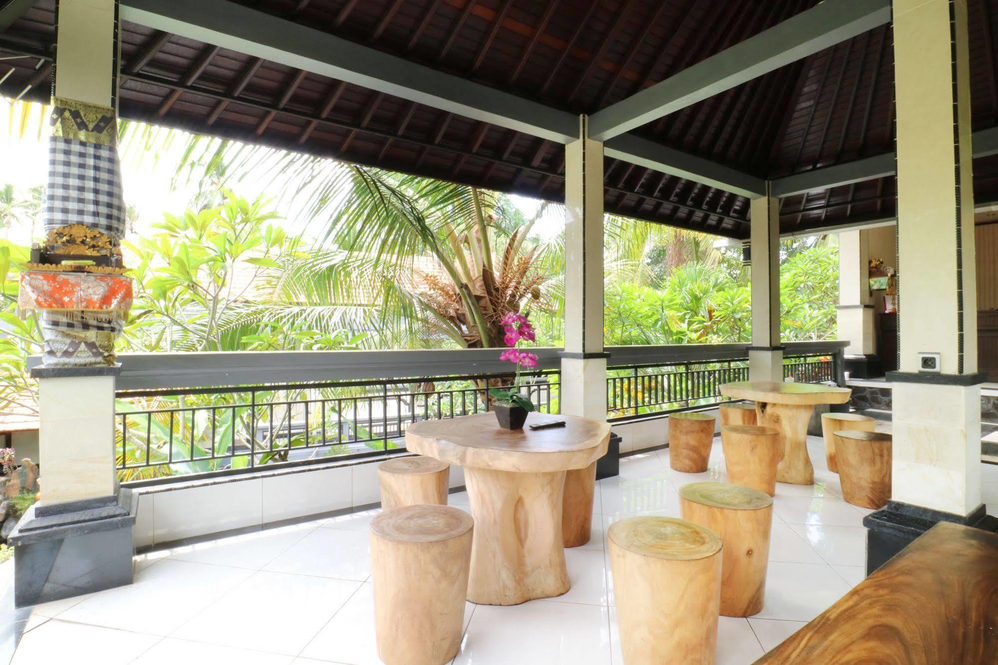 Oyo 91925 Ijo Eco Lodge Hotel Mengwi Exterior foto