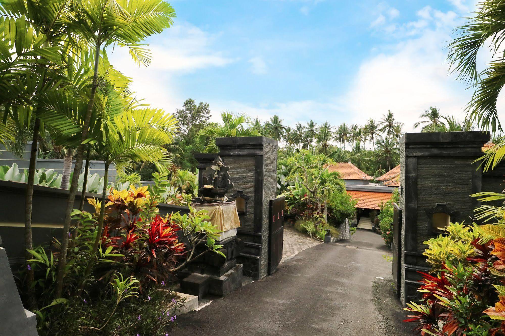 Oyo 91925 Ijo Eco Lodge Hotel Mengwi Exterior foto